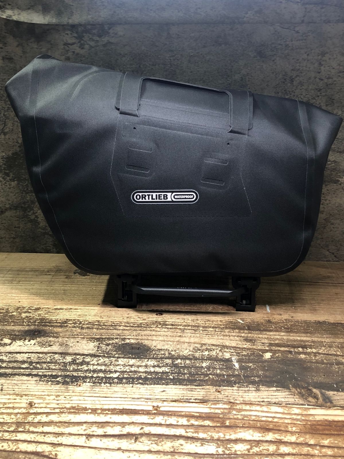 JH876 オルトリーブ ORTLIEB トランクバッグ RC 黒