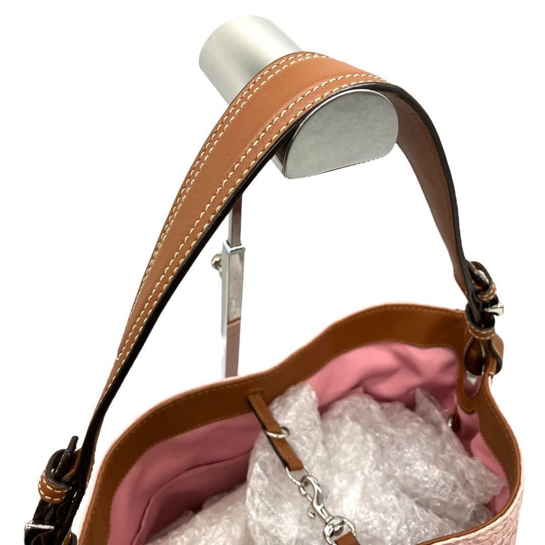 バッグ Coach Bucket Hobo Mini Signature 2241 バッグ Coach Bucket Hobo Mini Signature 2241 Coach Bucket