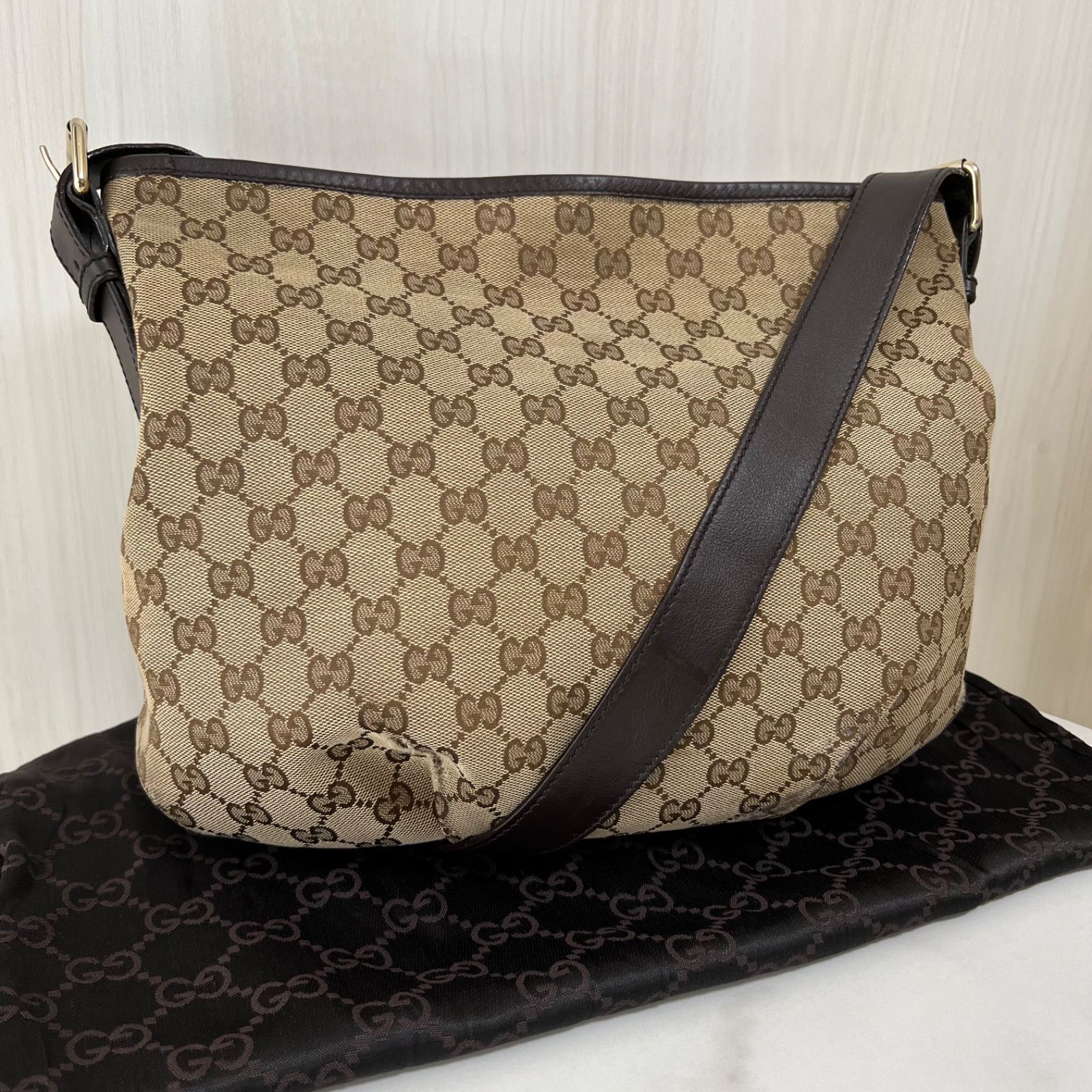 グッチ GUCCI GG柄 茶 388930 キャンバス レザー ショルダーバッグ 