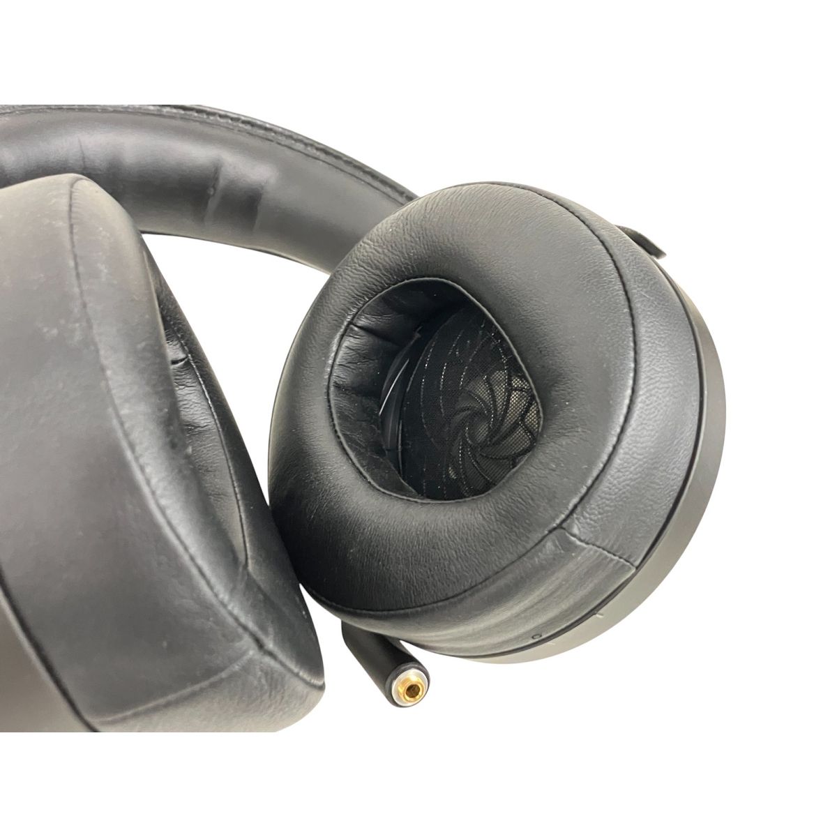 お洒落女子は必見！ SONY ソニー MDR-Z1R ハイレゾ対応 密閉 ダイナミック型 ヘッドフォン K10424020 細部にこだわった