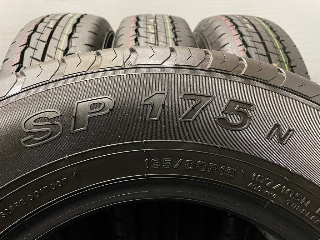 新車外し 2022年製 DUNLOP SP175N 195/80R15 107/105N LT 15インチ 夏タイヤ 4本 ハイエース キャラバン等  (JR306) - メルカリ