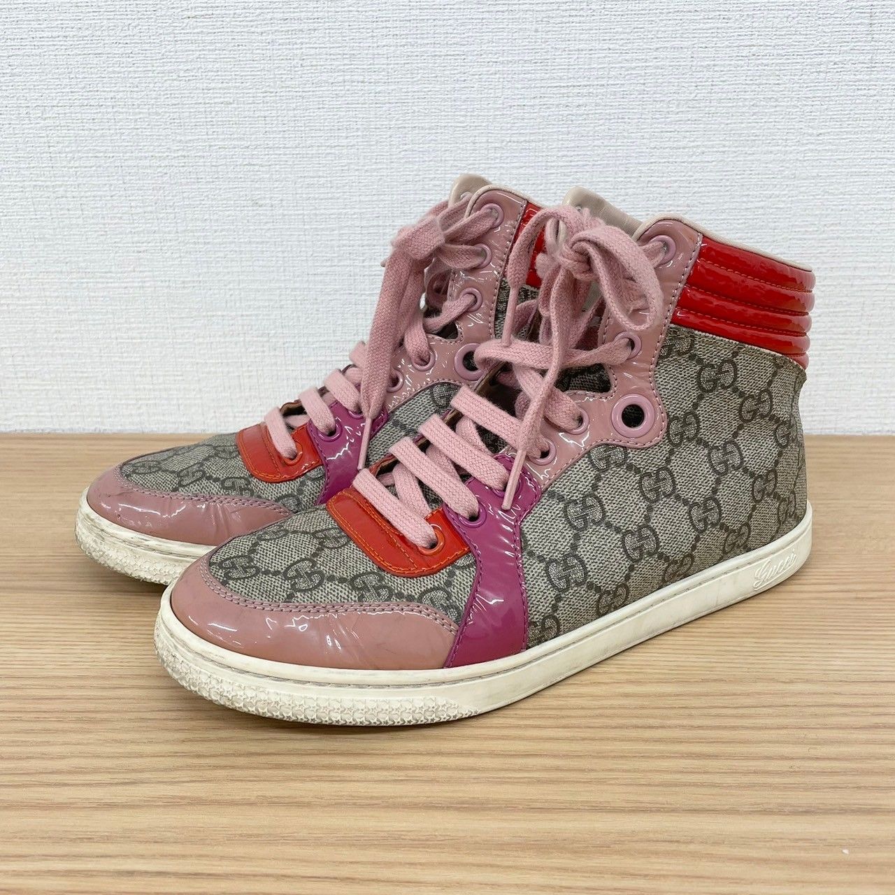 ♪ GUCCI グッチ 404937 ggスプリーム ハイカットスニーカー ブラウン