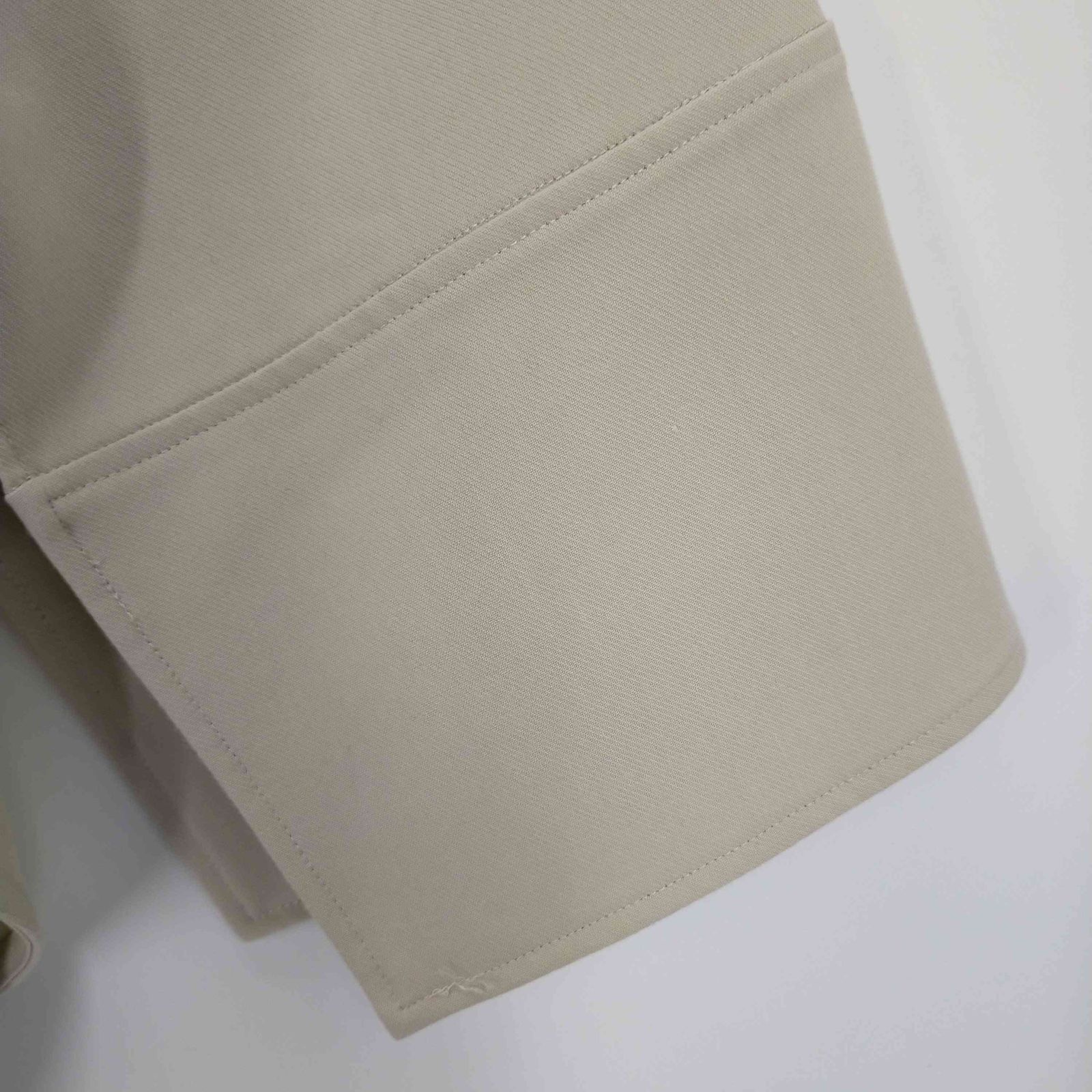STYLE MIXER ワイドカフスリットトップ STYLEMIXER（スタイルミキサー）の「ﾜｲﾄﾞｶﾌｽﾘｯﾄﾄｯﾌﾟ（Tシャツ