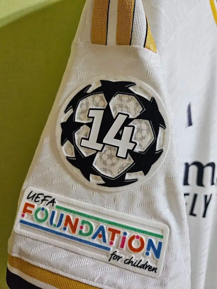 PUMA イタリア代表 GKブッフォン BUFFON W予選 マケドニア戦仕様 PUMA