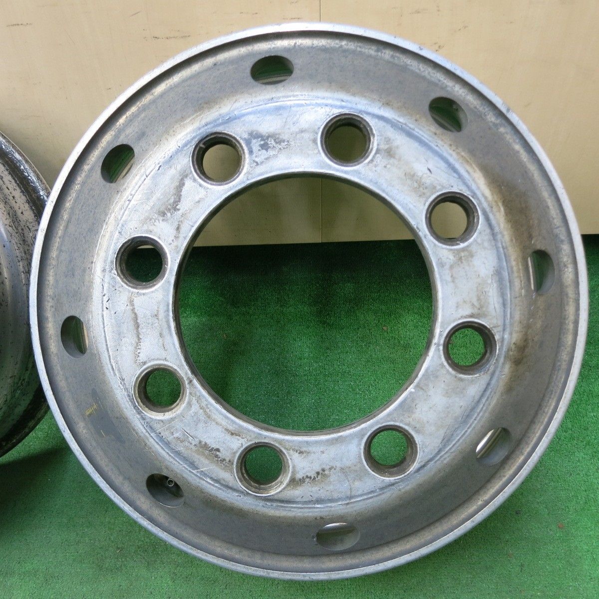 アルコア　ALCOA  アルミホイール 19.5インチ 000000001459_6cHvT0v.jpg