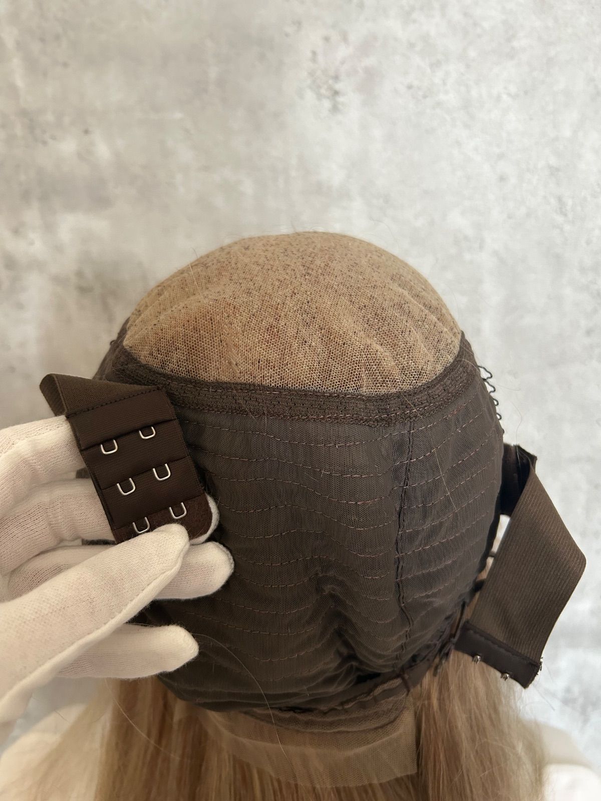 フルウィッグ｜耳が出せる