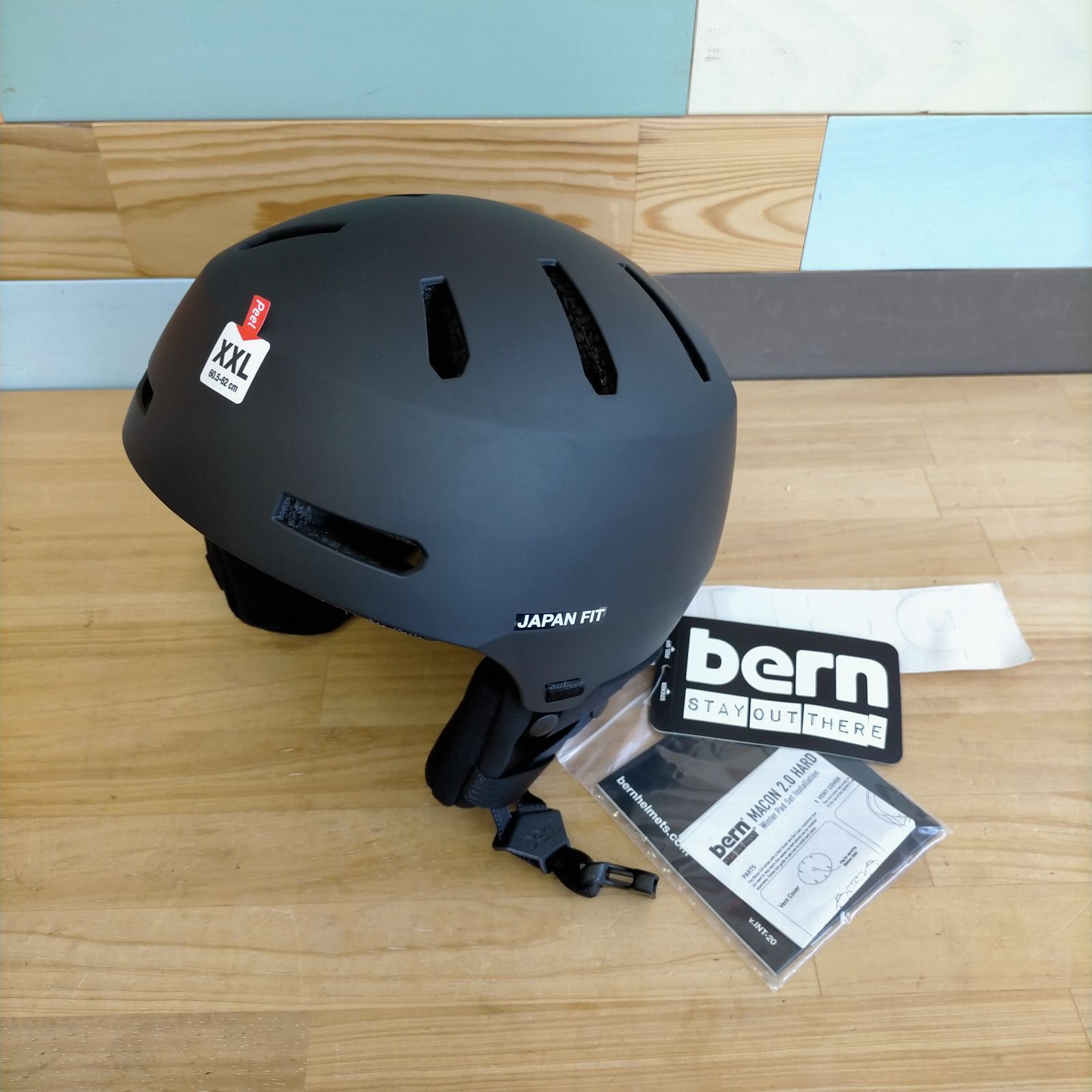 bern◇バーン 傷あり スノーボード ヘルメット MACON 2.0 XXL