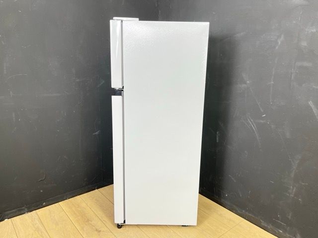 送料無料 ノンフロン冷凍冷蔵庫 【展示品】 Hiseinse ハイセンス HR-B12HW 2023年製 ホワイト 124L 右開き 生活家電  053018 C / 20749 - メルカリ