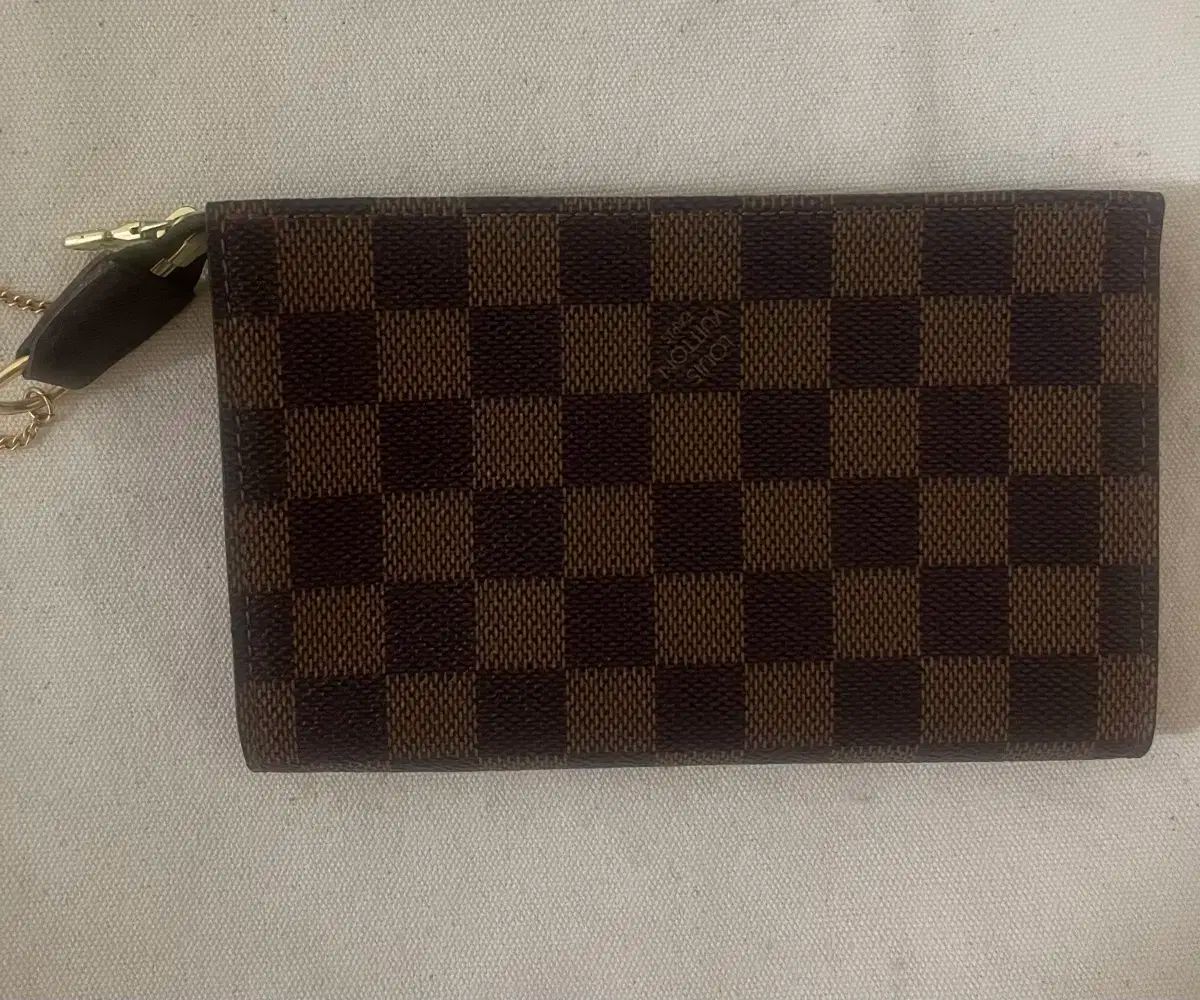 Vuitton ルイヴィトン