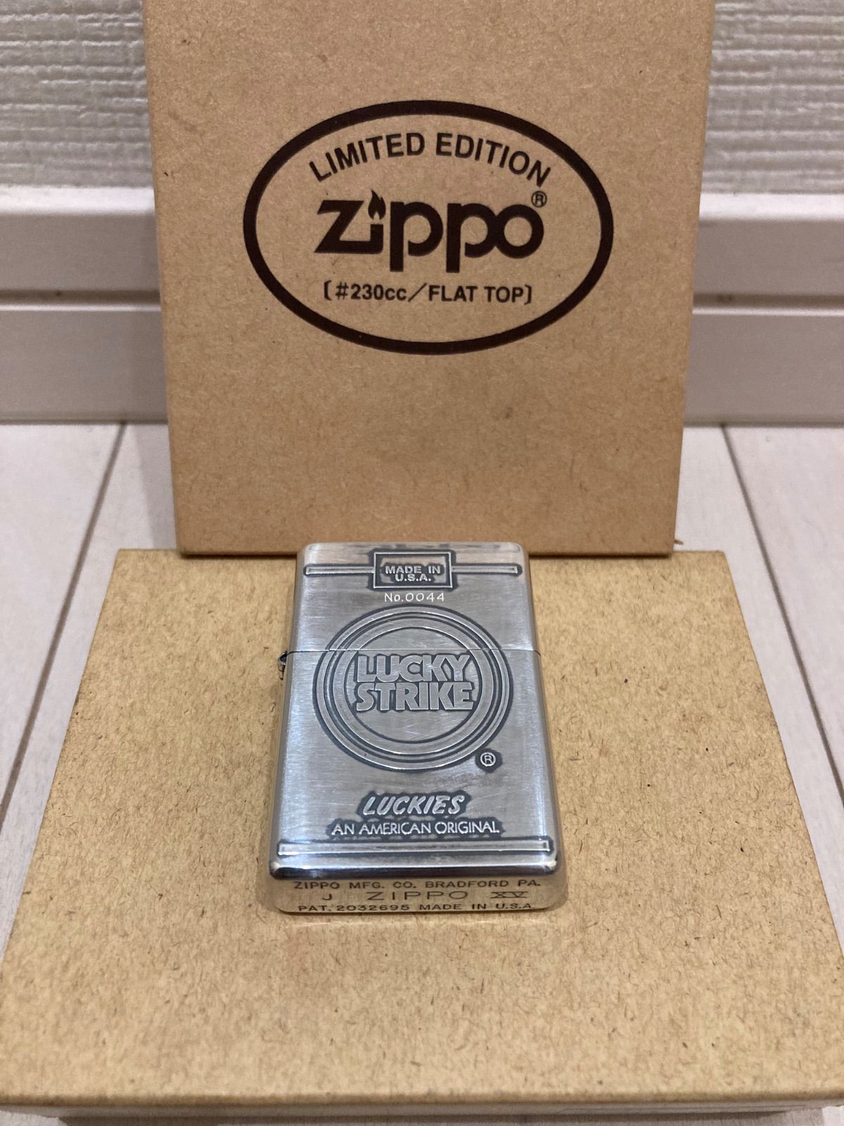 zippo LUCKY STRIKE IT S TOASTED 前面刻印 ラッキーストライク