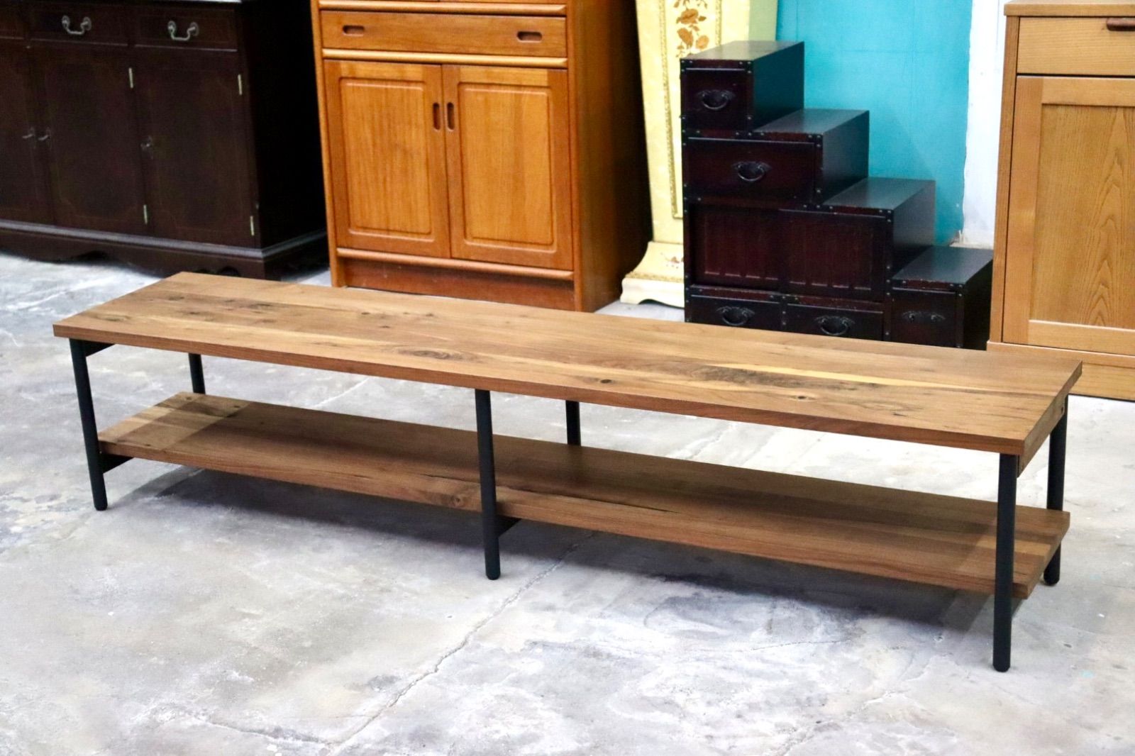 GMIK550○unico | ウニコ DIX ディクス AVボード ローボード TVボード リビング収納 ウォールナット 北欧スタイル インダストリアル 展示品