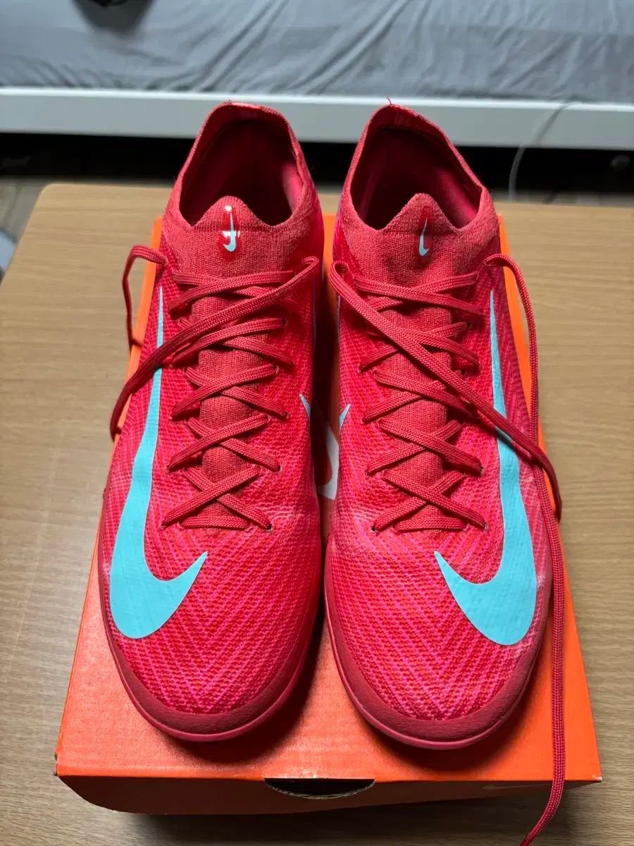 NIKE ナイキ マーキュリアル ヴェイパー 16 プロ tf 260