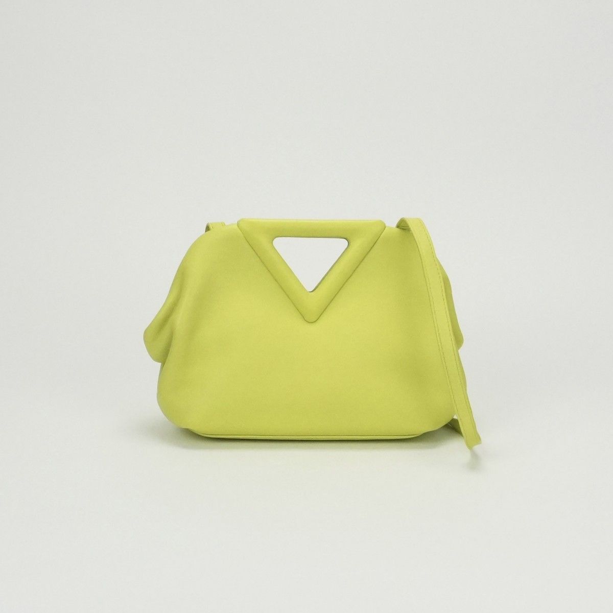 ボッテガヴェネタ BOTTEGAVENETA トライアングル ポイント スモール  