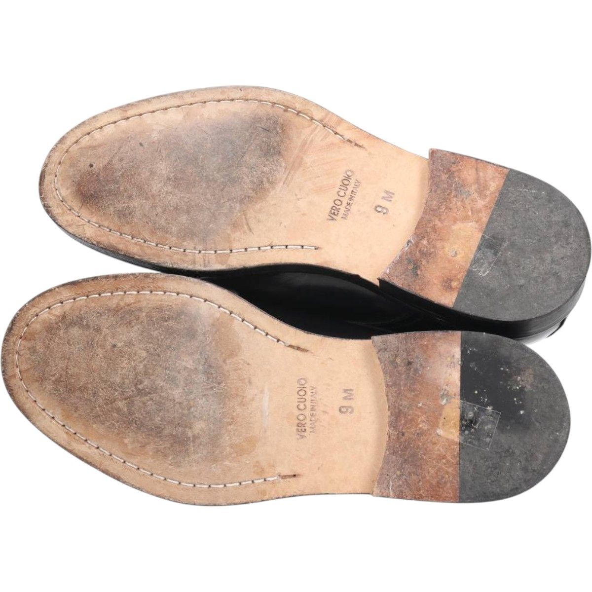 プレーントゥシューズ