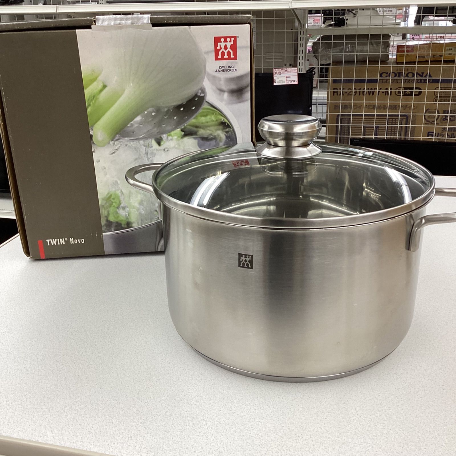 ZWILLING ツヴィリング 24cm 6L ステンレス鍋 両手鍋　新品未使用 Amazon.co.jp: ZWILLING ツヴィリング 「 バイタリティ ストック