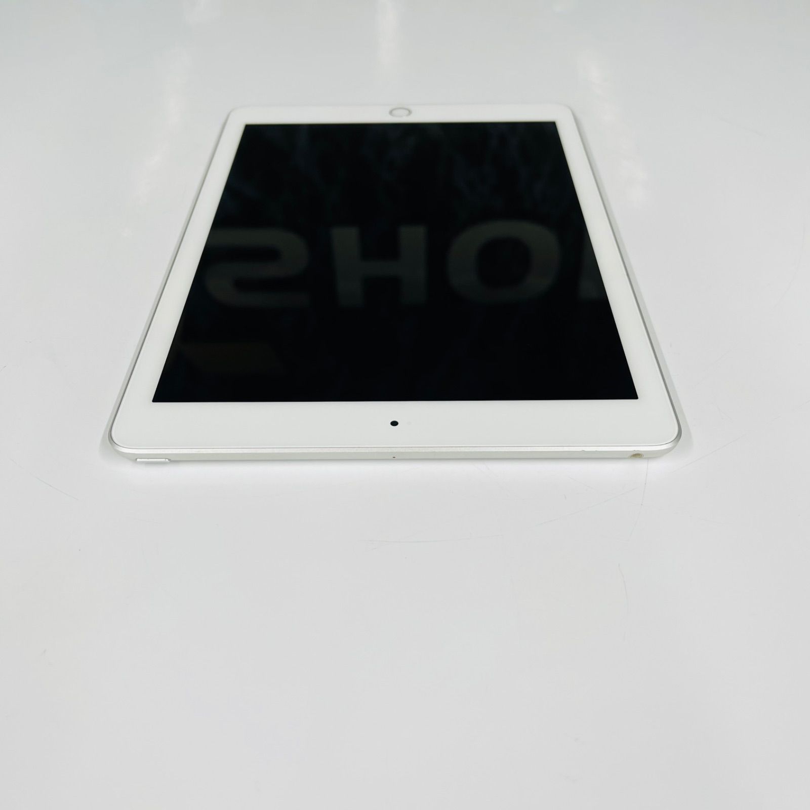 02 Ipad 第6世代 32GB WIFI MR7G2J/A