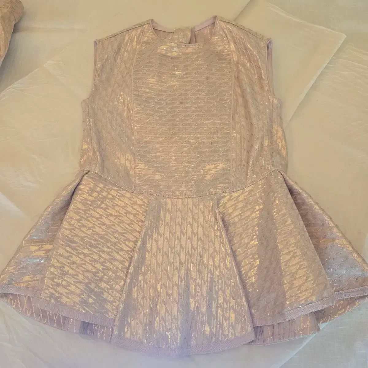 １００％正規品保証！ 運が良かった シュエット ぺプラム スタイル ゴールドピンク セットアップ 44 口コミで話題