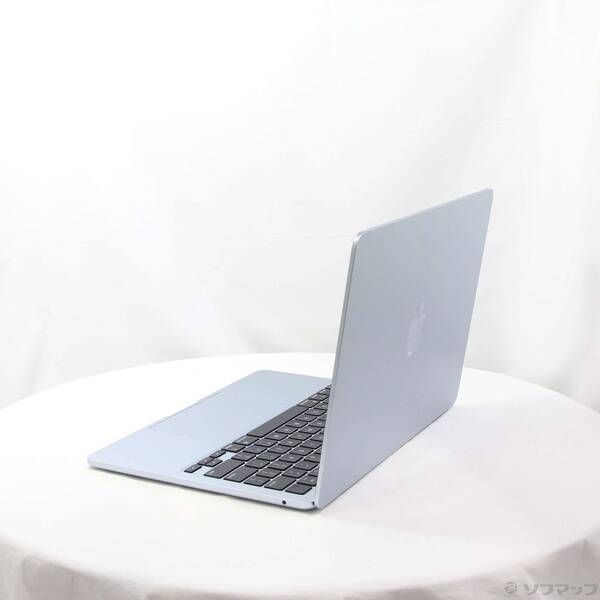 中古 MacBook Air M4 13.6