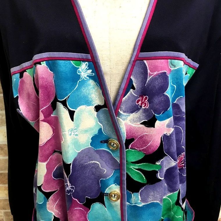 カーディガン M