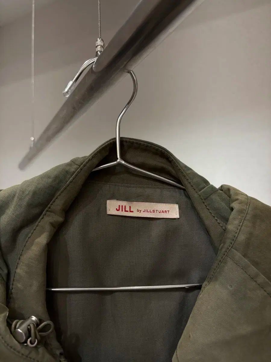 ジルスチュアート