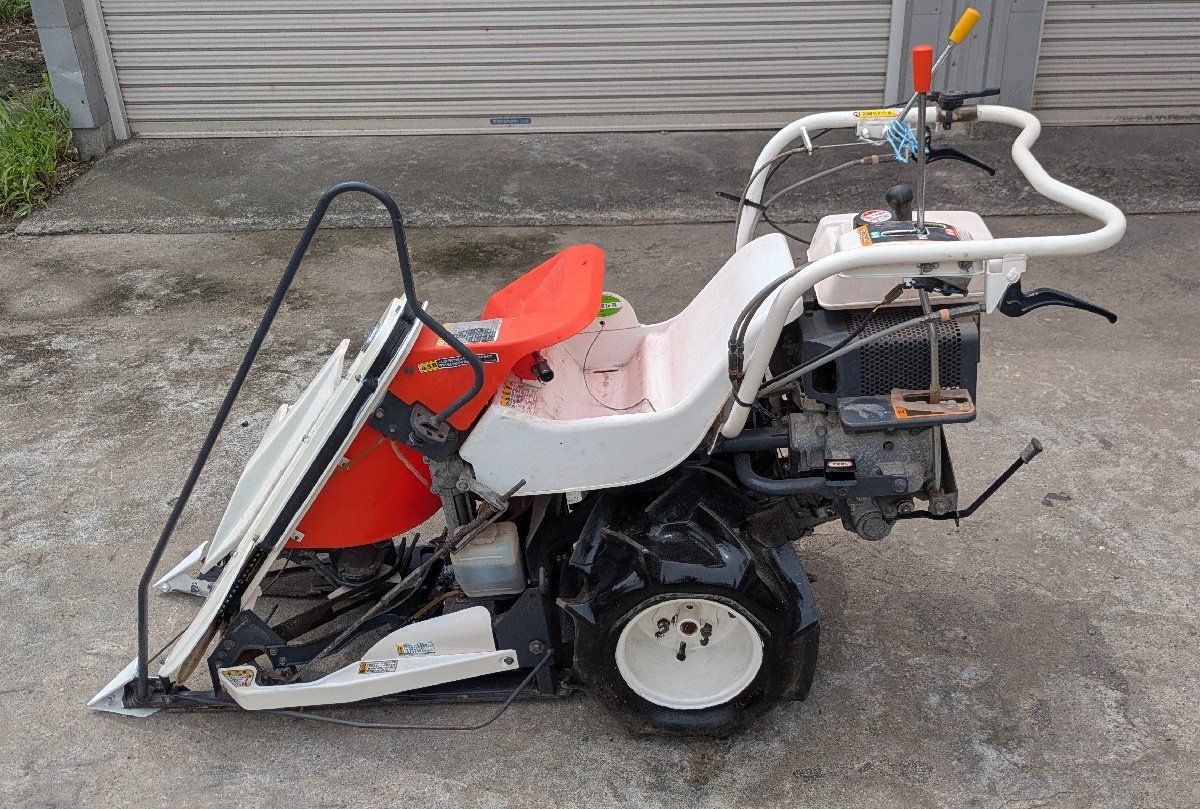 鹿児島発 クボタ 一条刈りガソリンエンジンバインダーRJN35