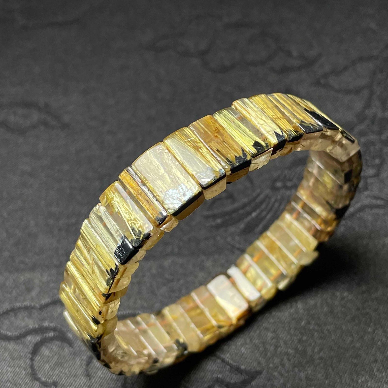 ゴールド ブレスレット