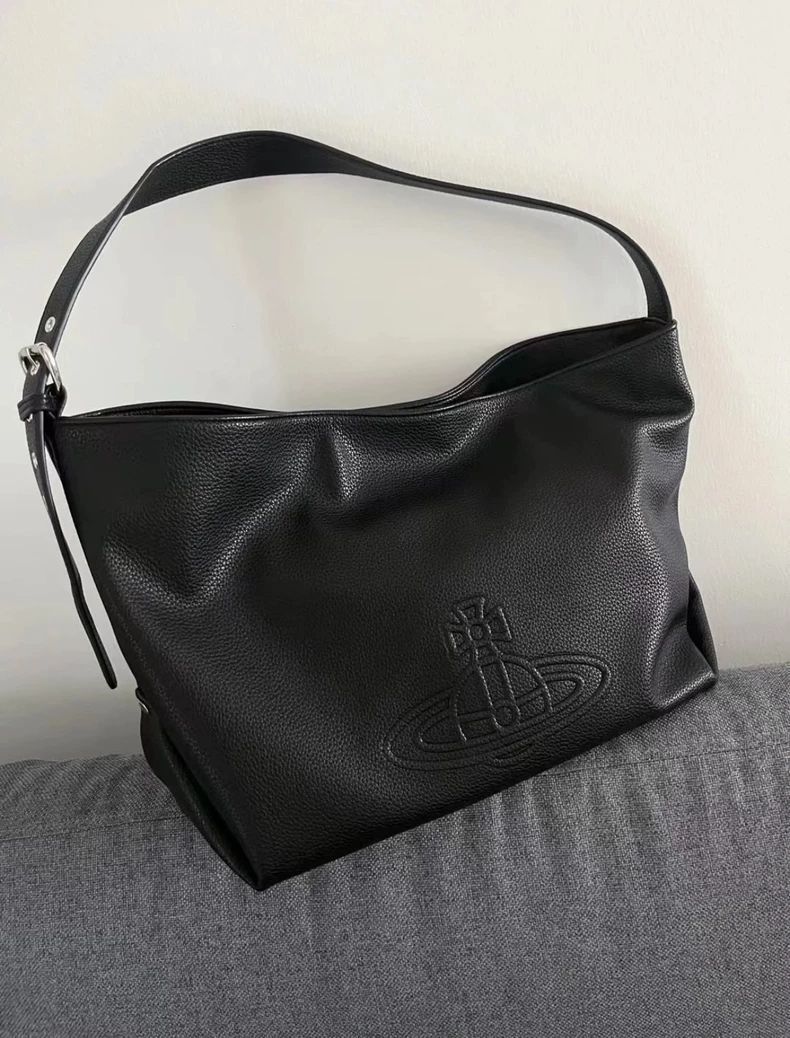 Vivienne Westwood ヴィヴィアン ウエストウッド リーガルエンボス トートバッグ