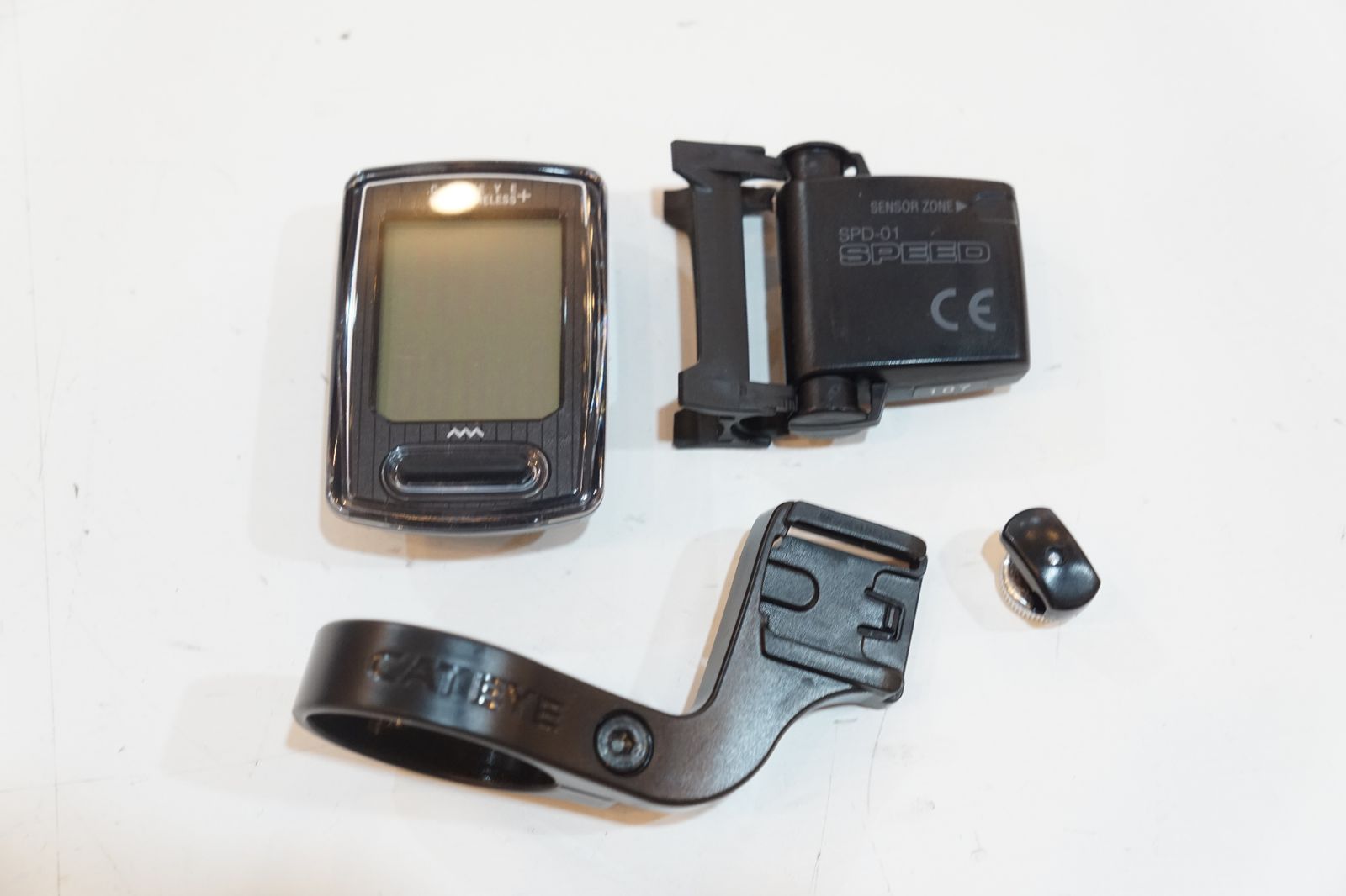 CATEYE 「キャットアイ」 CC-VT235 サイクルコンピューター / バイチャリ浦和ベース