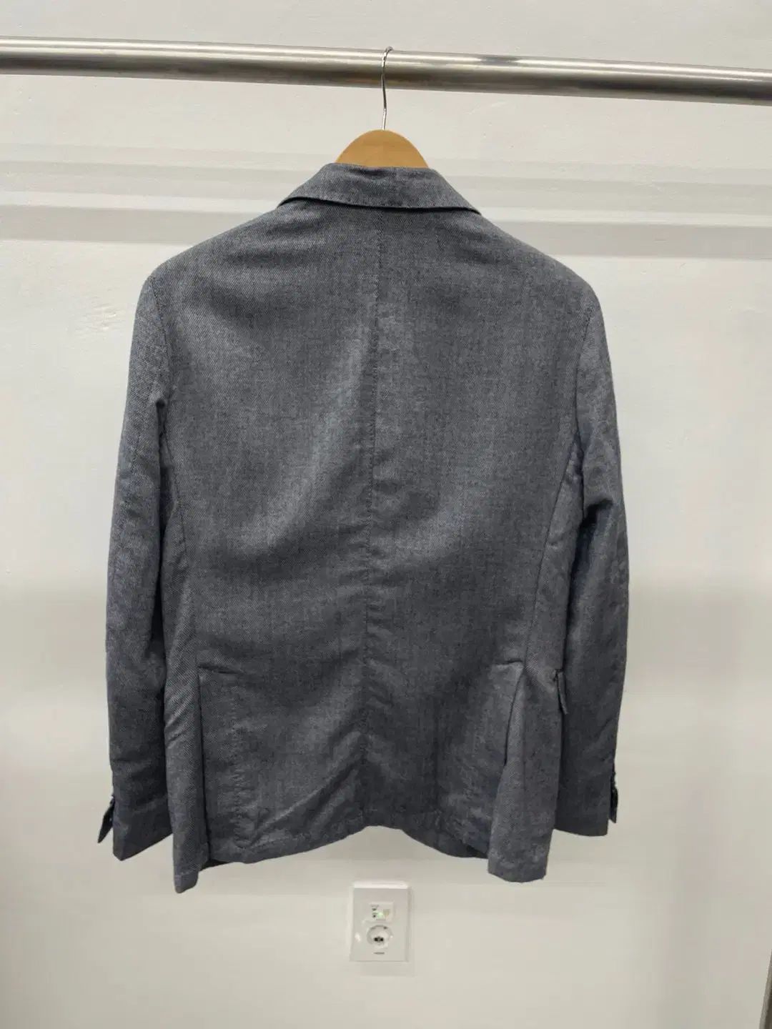 フォンタナ ジャケット