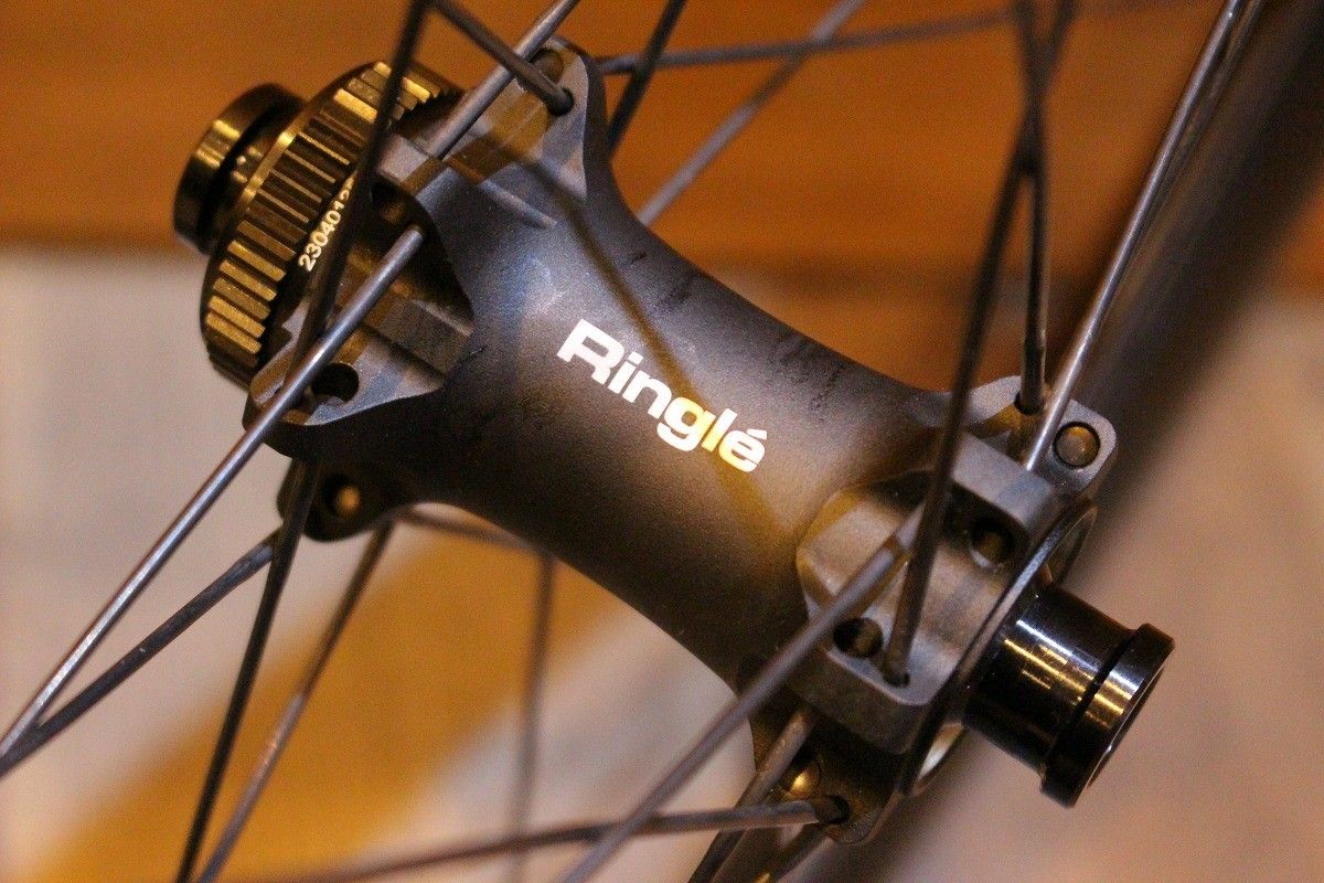 reynolds dv46c カーボンクリンチャー シマノ レイノルズ REYNOLDS 46 FORTY SIX カーボン クリンチャー