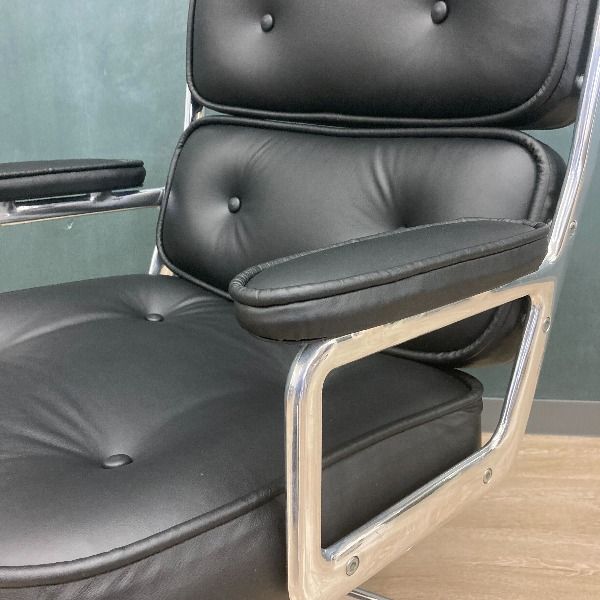 Herman Miller ハーマンミラー オフィスチェア イームズエグゼクティブチェア ブラック 役員チェア タイムライフチェア ビンテージ MARWIL-DEMENAGEMENTS_CH