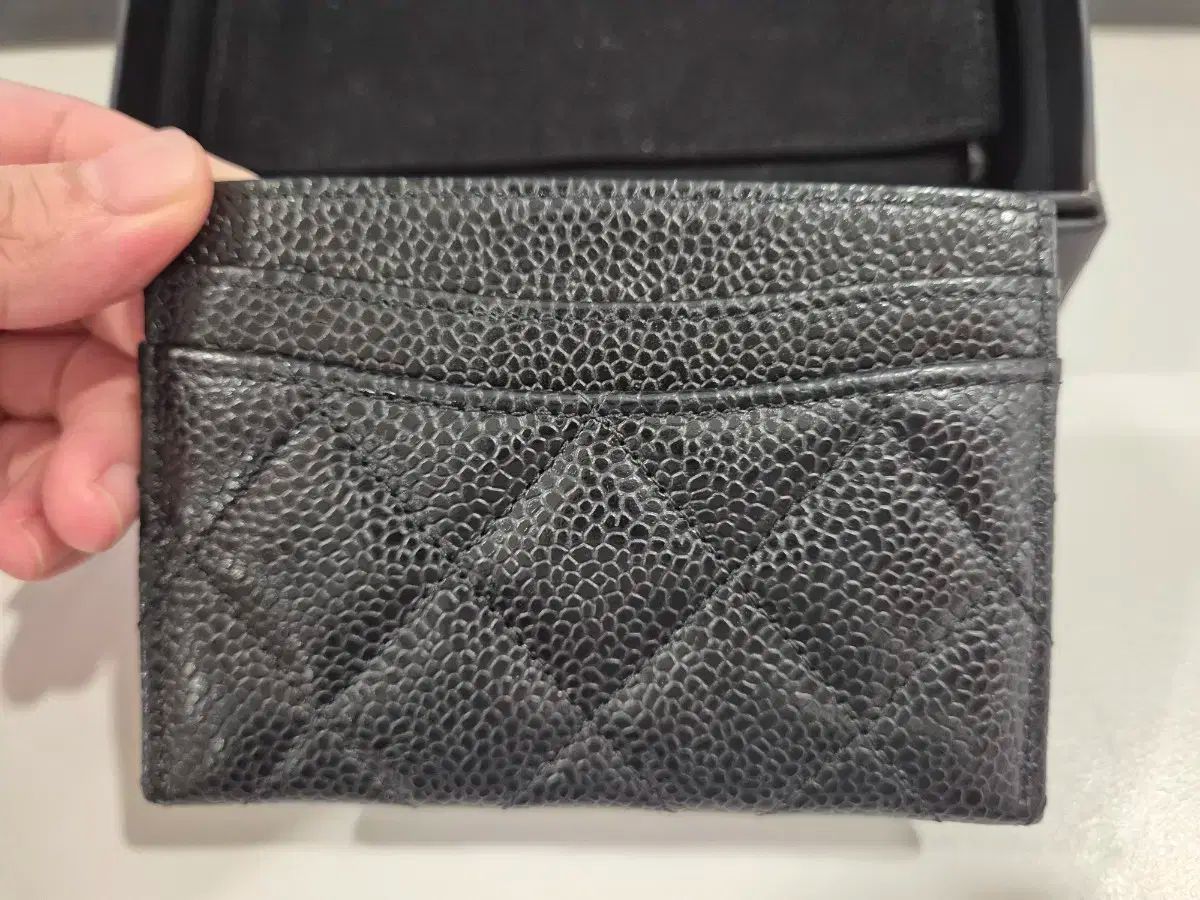 Chanel シャネル カードウォレット シルバー金具