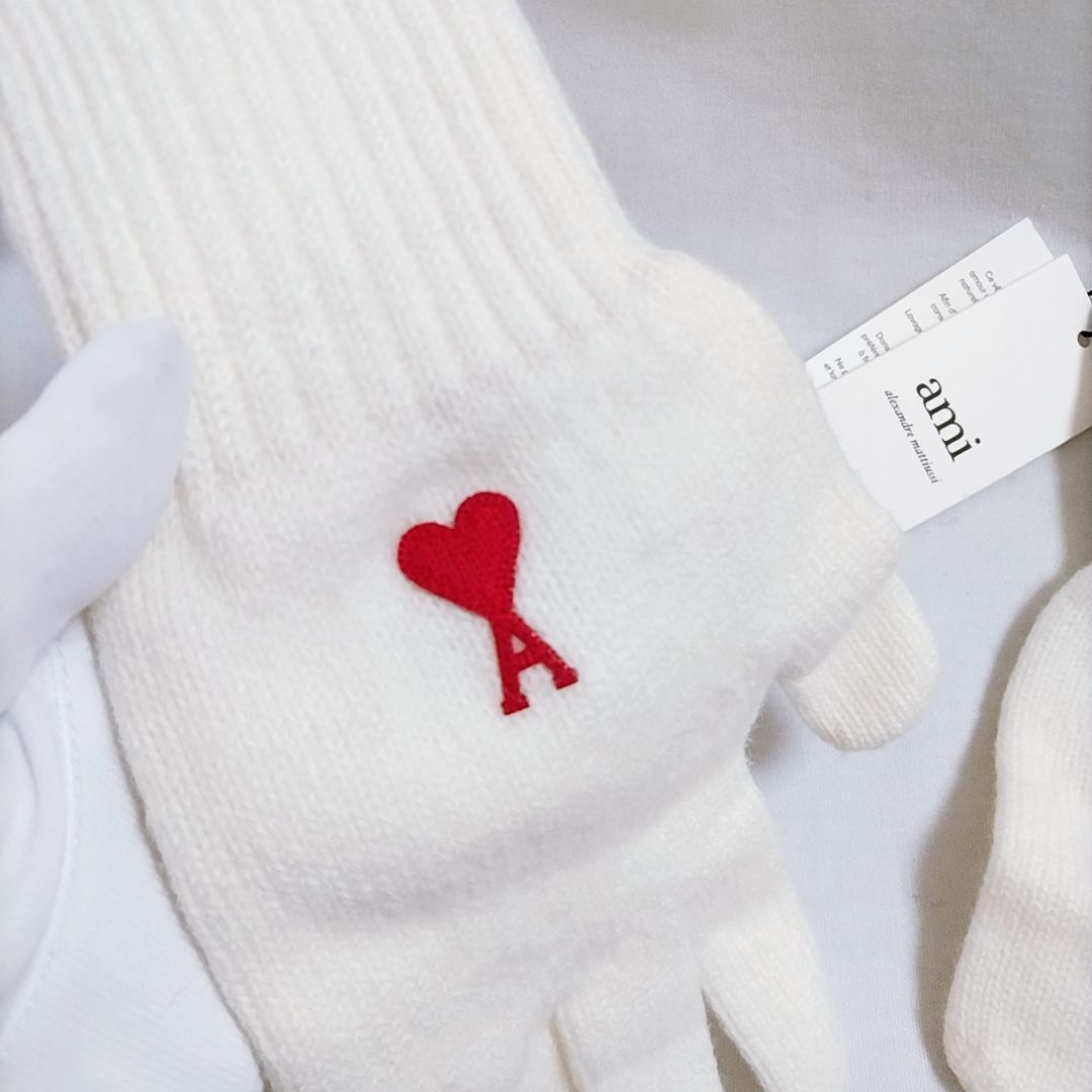新品未使用】AMI PARIS AMI DE COEUR グローブ 手袋 アミ オフホワイト