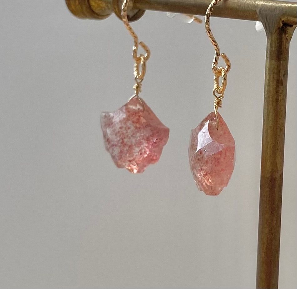 R✴︎H ♦︎14kgfアクアマリンフリルカービングペントップ 14kgfアクアマリンフリルカービングペンダントトップ 【公式通販】