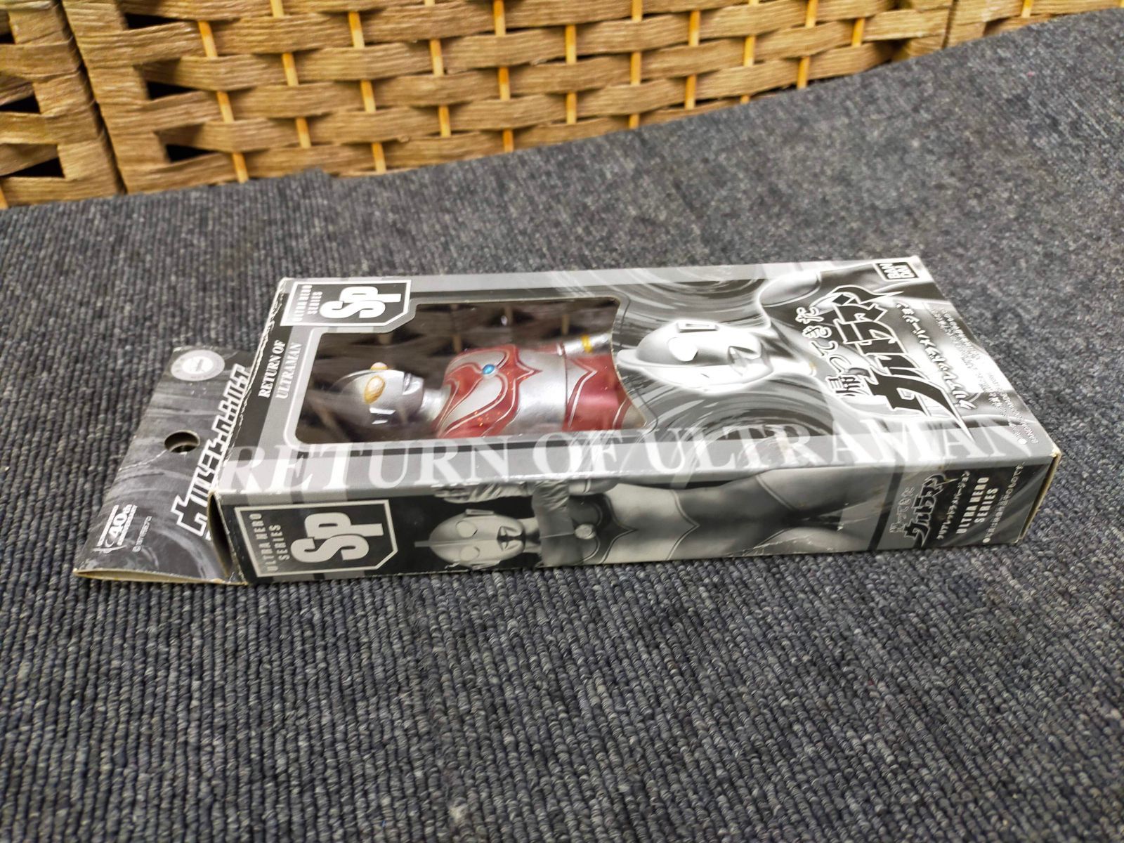 ウルトラマンマックス レッドクリアバージョン - メルカリ