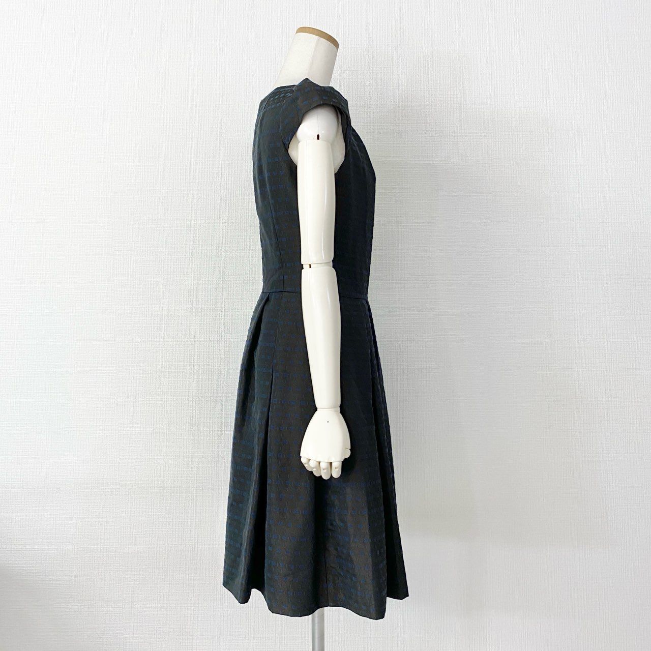 2f14 【美品】 日本製 Rene ルネ イタリア製生地 半袖ワンピース 
