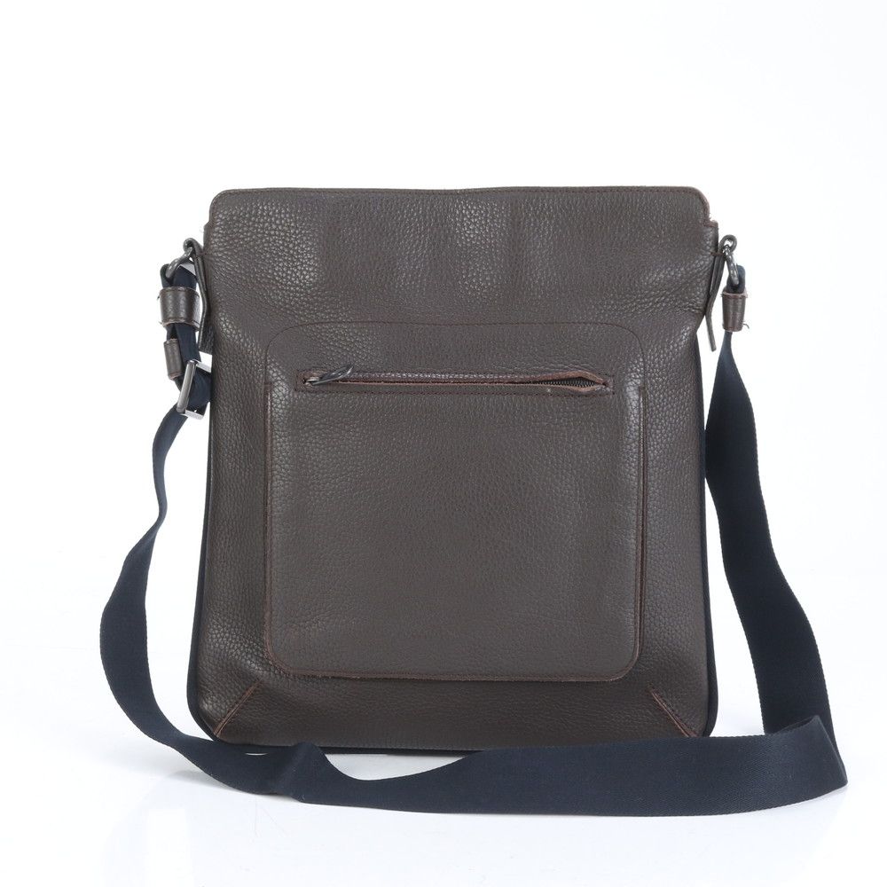 極美品 ボッテガヴェネタ レザー ショルダーバッグ 斜め掛け