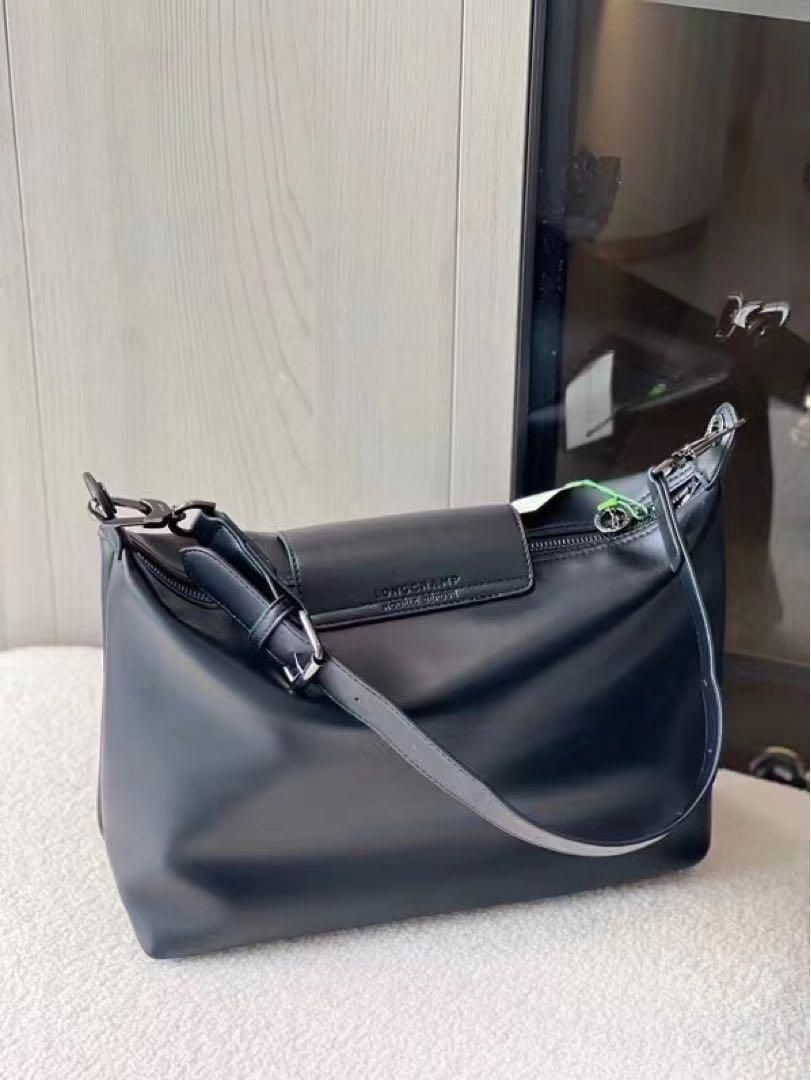大人気❤LONGCHAMP 新作 カーフスキン サイドバッグ ショルダー