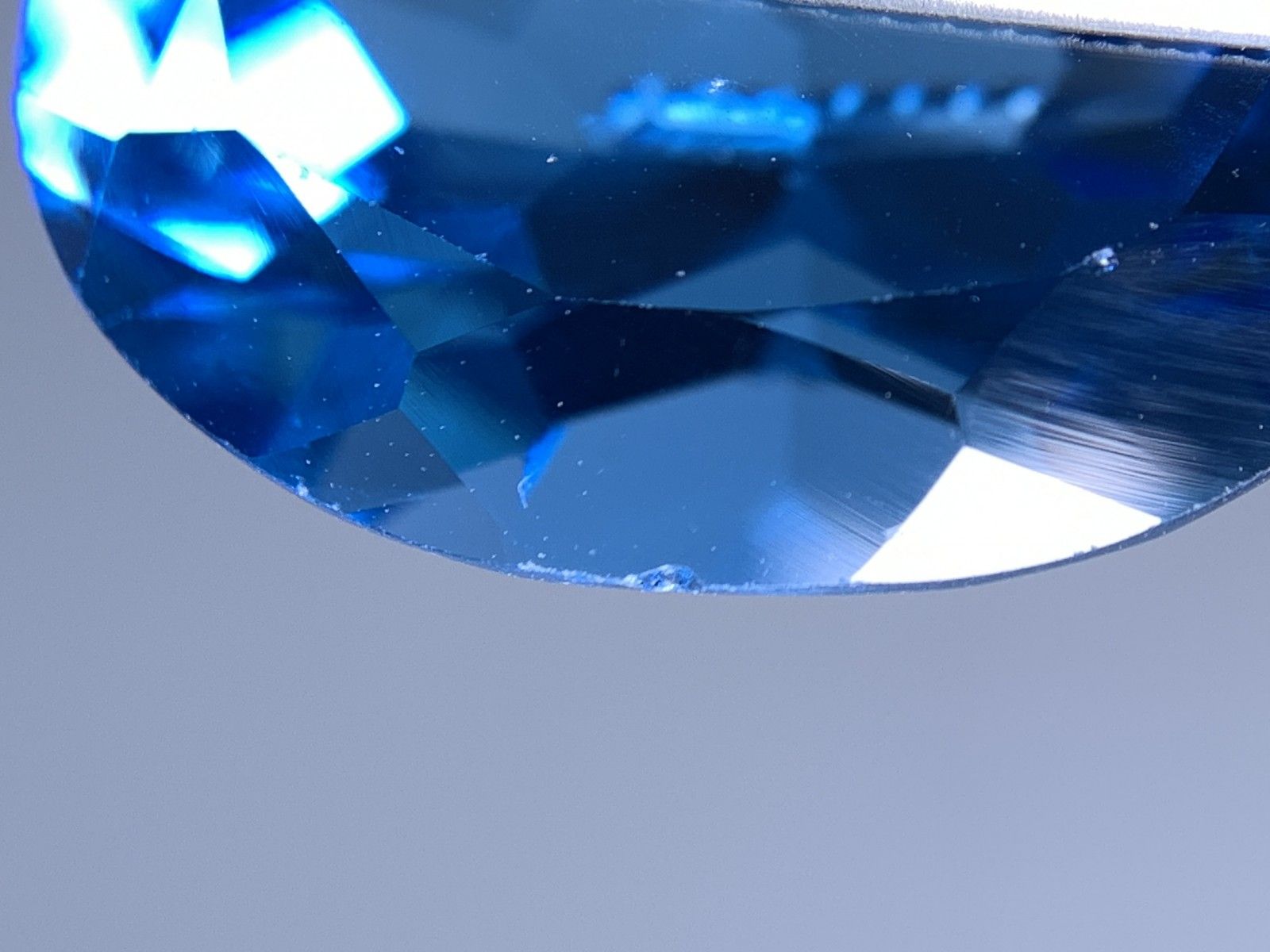 20.0㎜×14.9㎜×10.0㎜ ルース