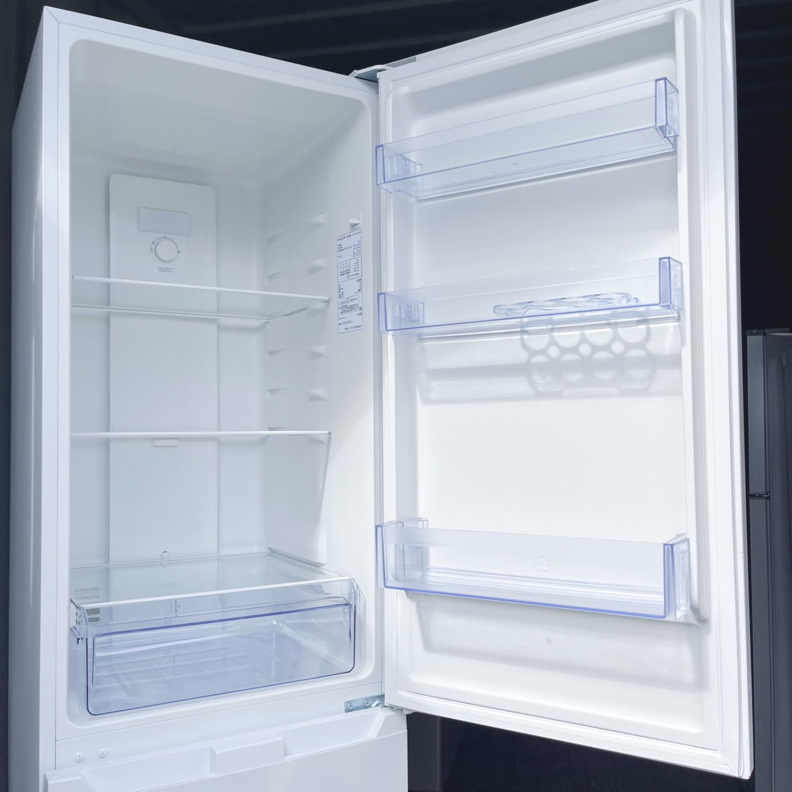 134取付無料 高性能シンプルホワイトインテリア 2025年製大容量冷蔵庫