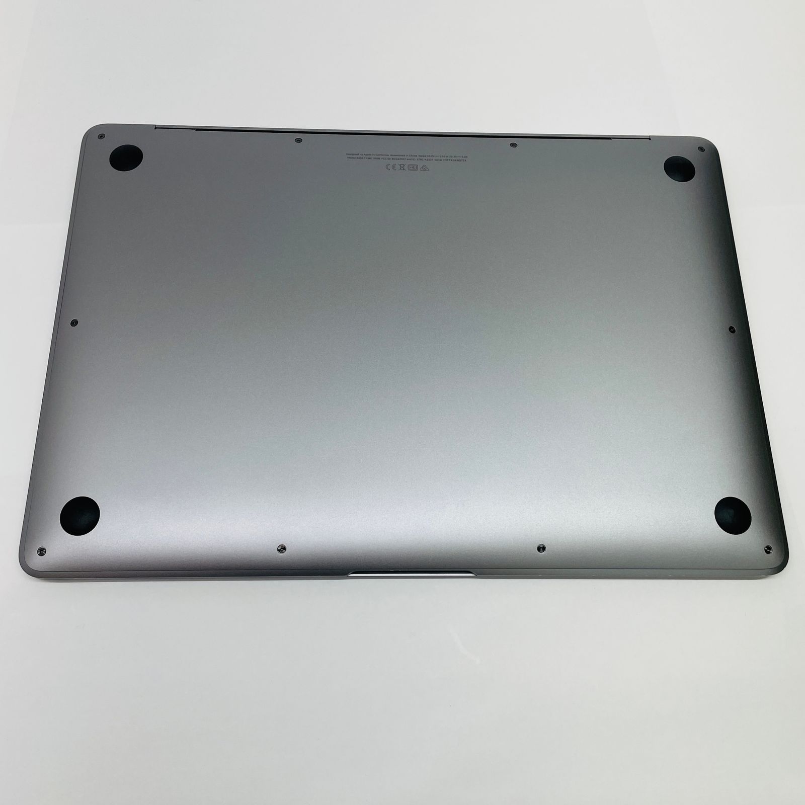 ジャンク Apple MacBook Air M1 2020 8C CPU/8C GPU 16GB 1TB 箱