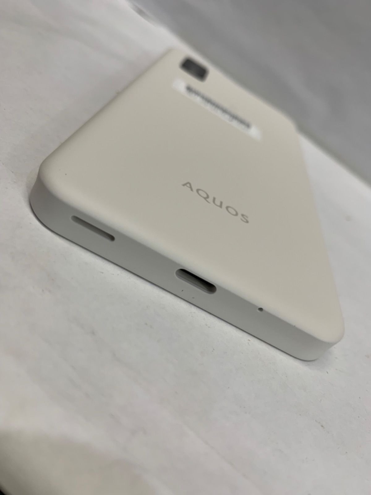 美品】AQUOS wish3 Softbank 64GB A302SH ホワイト - メルカリ