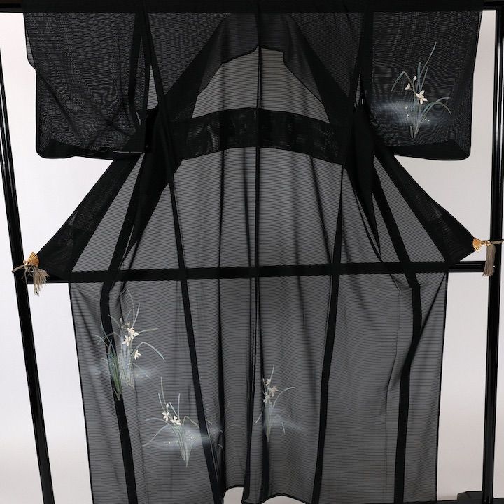着物　附下　呂　黒　彩芽　パールトン加工済　未使用品　着物　／307 着物 附下 呂 黒 彩芽 パールトン加工済 未使用品 着物 ／307 - メルカリ
