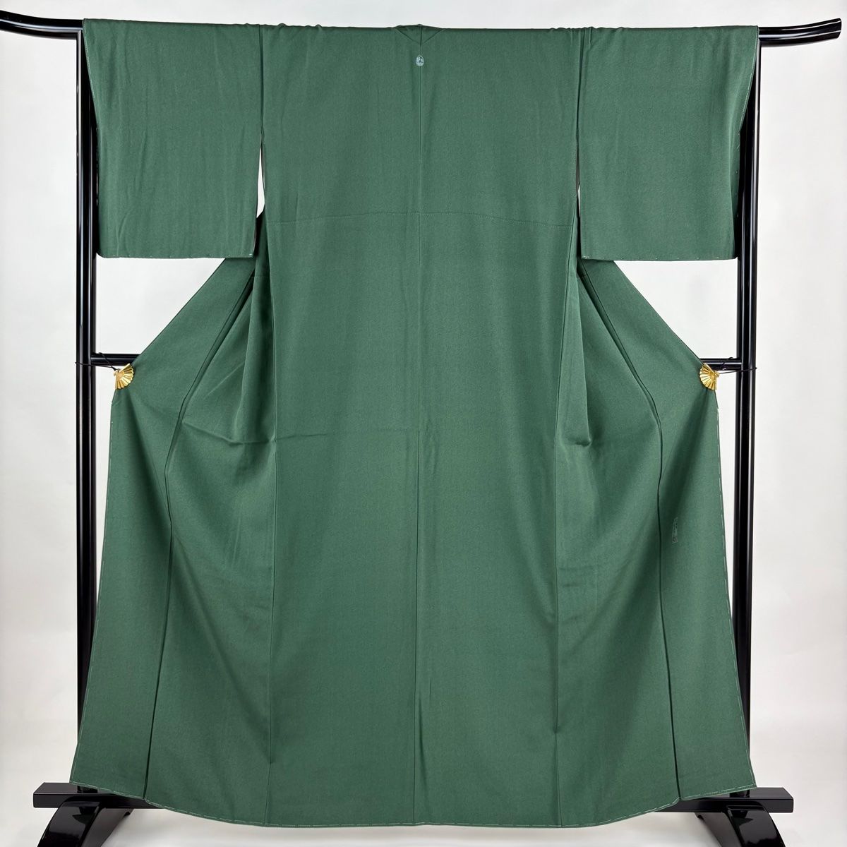 小紋 身丈161cm 裄丈66cm M 袷 うさぎ 菊 金彩 紺色 正絹 名品 【中古  