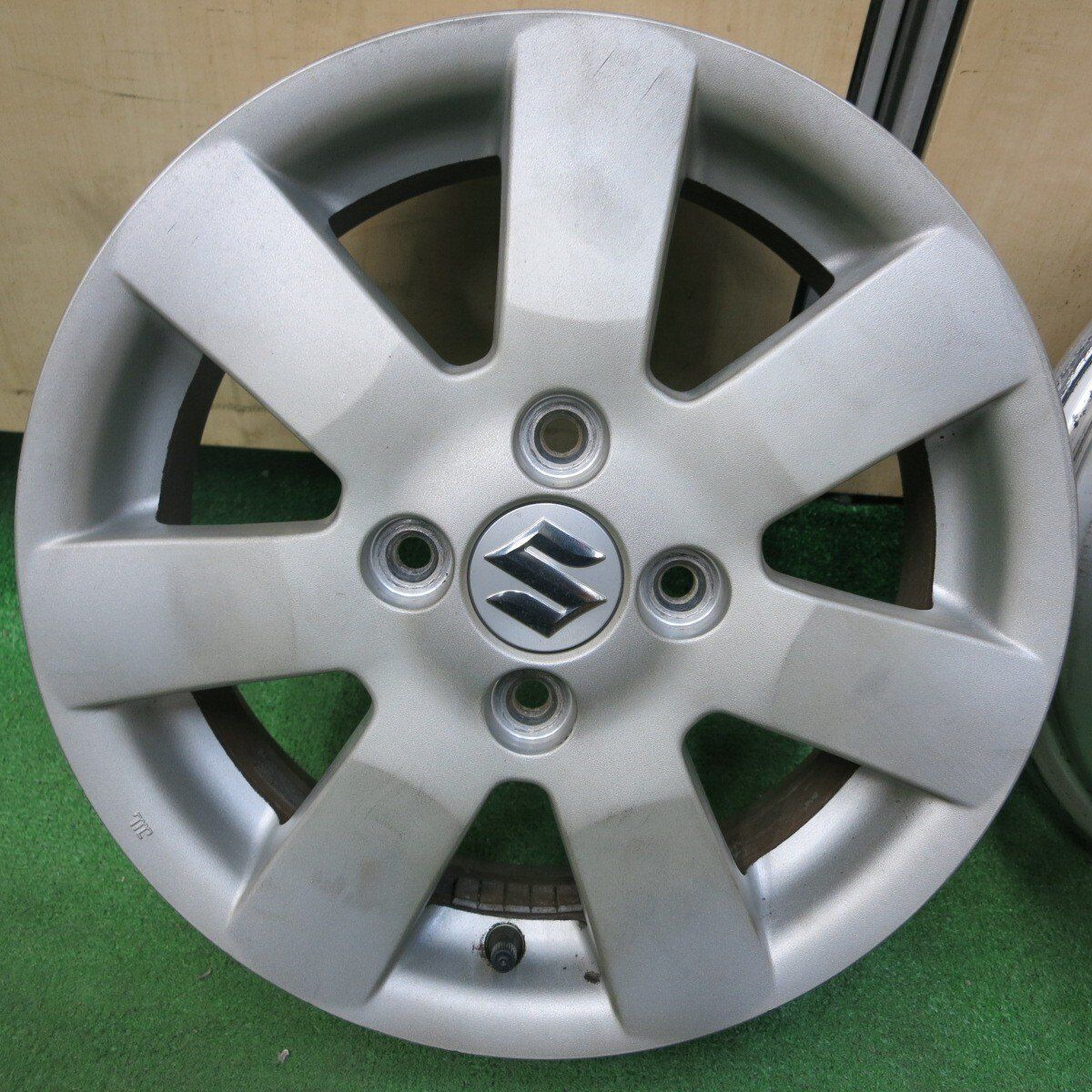 14インチ 14×4.5J