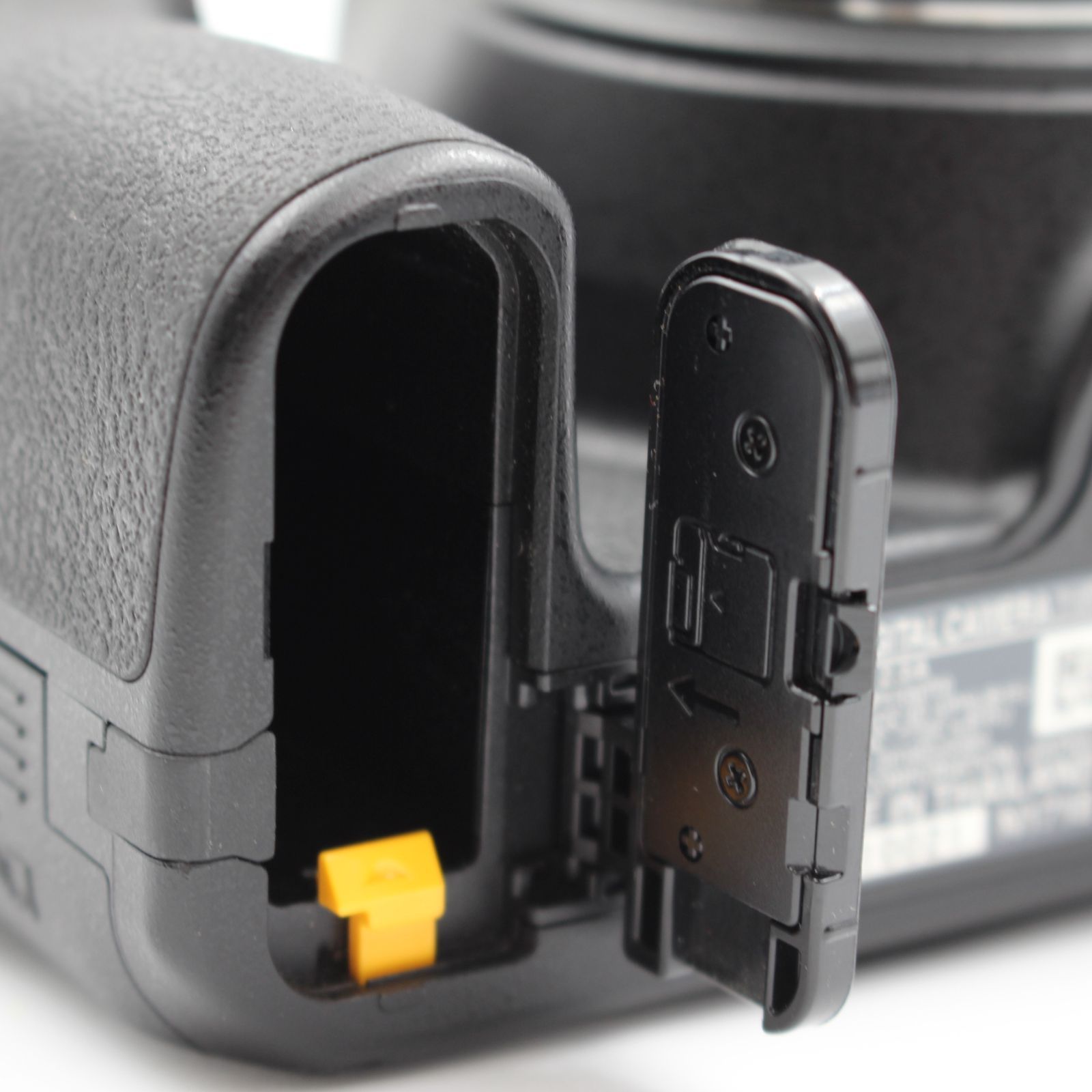 □シャッター数7668枚！極上品□Nikon D3500 デジタル一眼レフカメラ