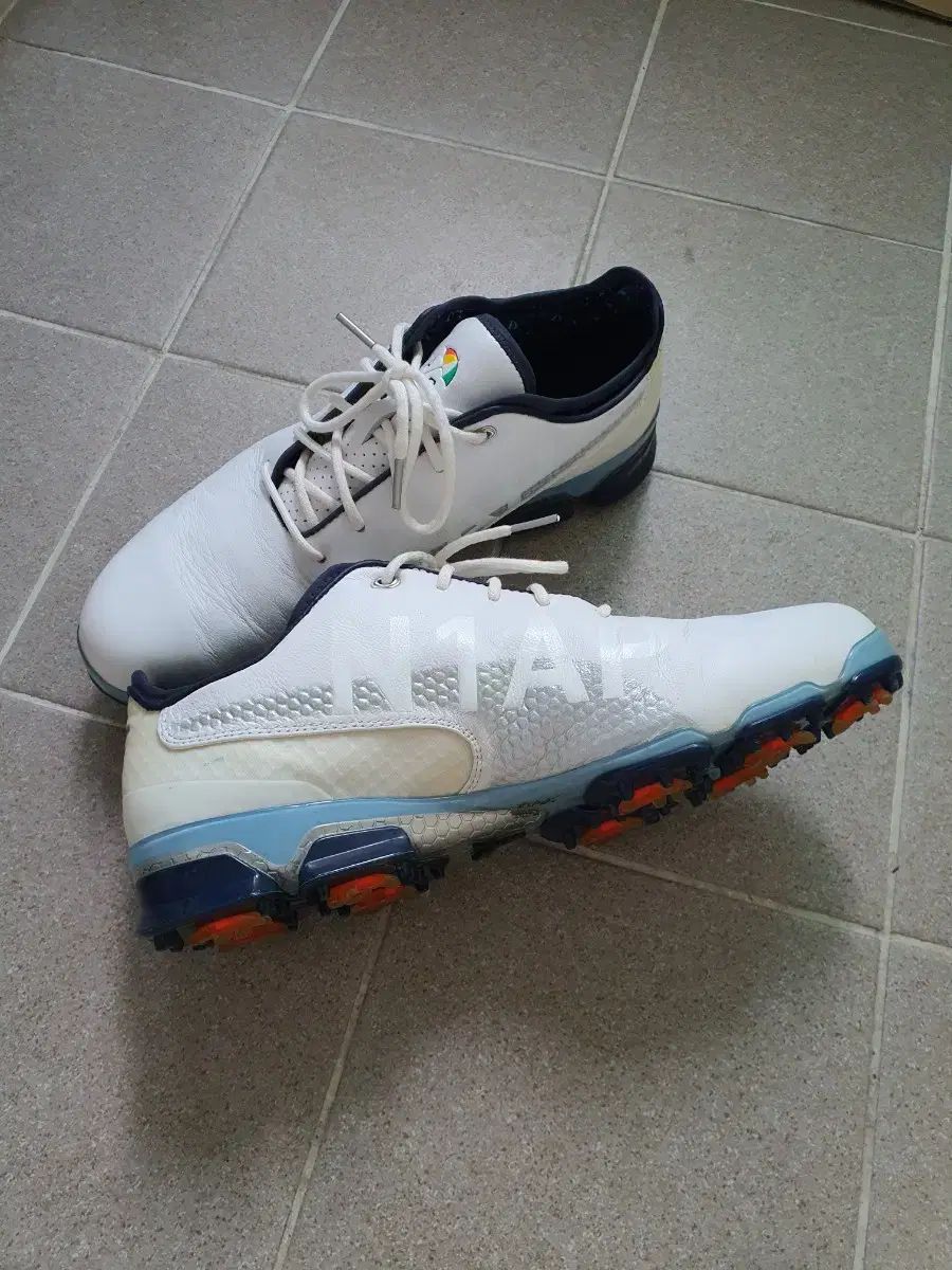 PUMA(プーマ) アーノルド パーマー ゴルフシューズ 白 265