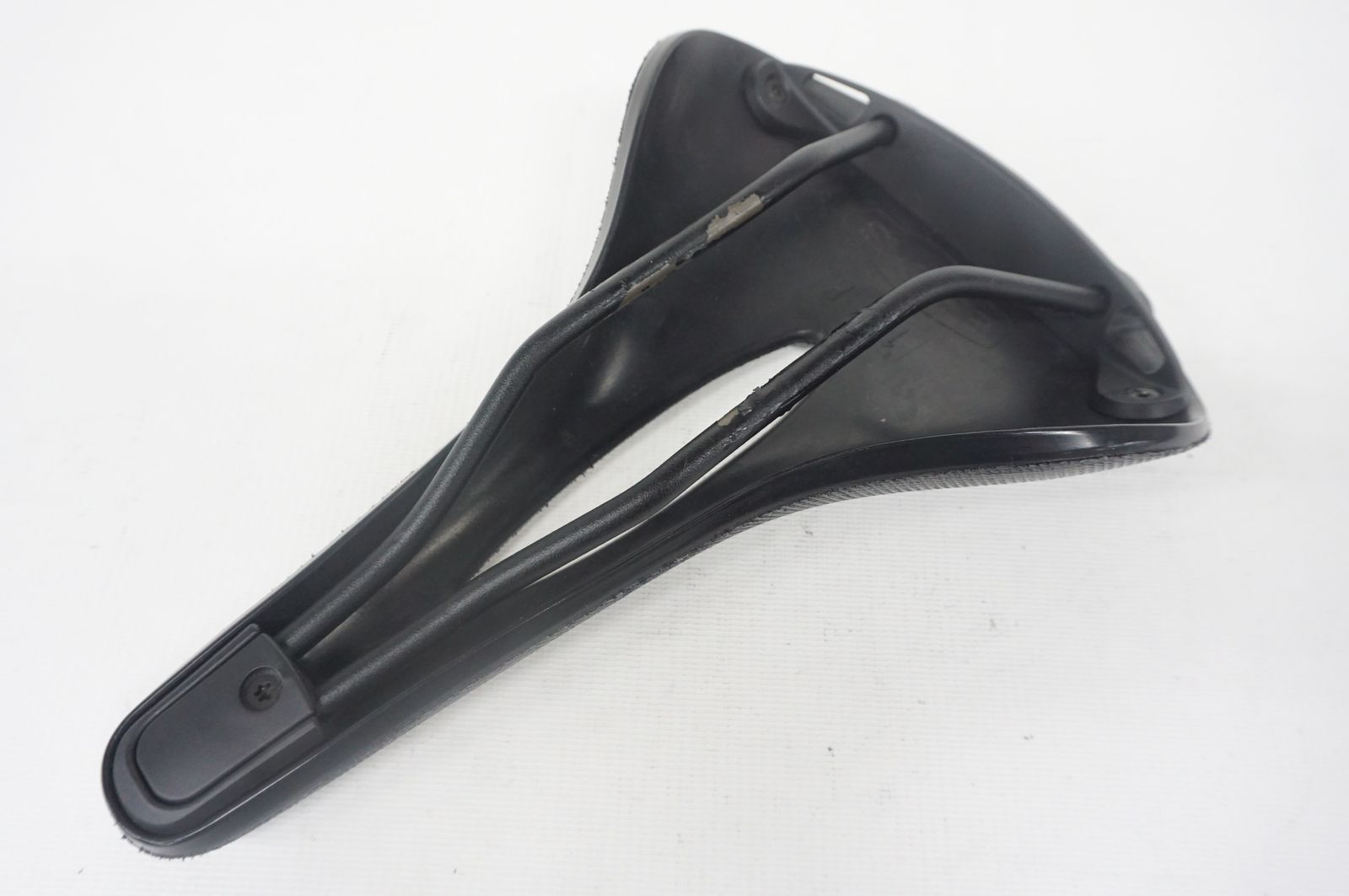 サドル バイチャリ阪急塚口店