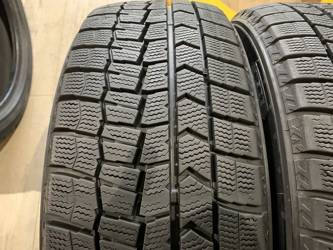 2402015】スタッドレス DUNLOP WINTER MAXX WM02 195/50R16 2016年 7.5 