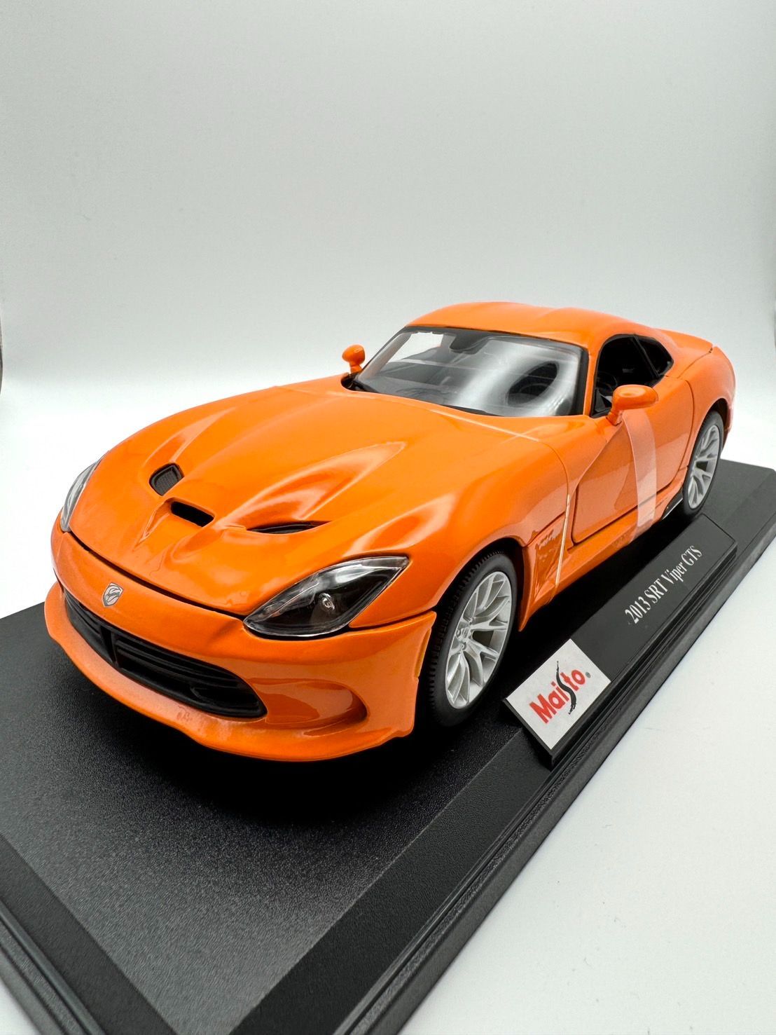1/18 2013 SRT Dodge Viper ダッジ バイパー GTS Maisto 1/18 Dodge 2013 SRT Viper GTS オレンジ マイスト
